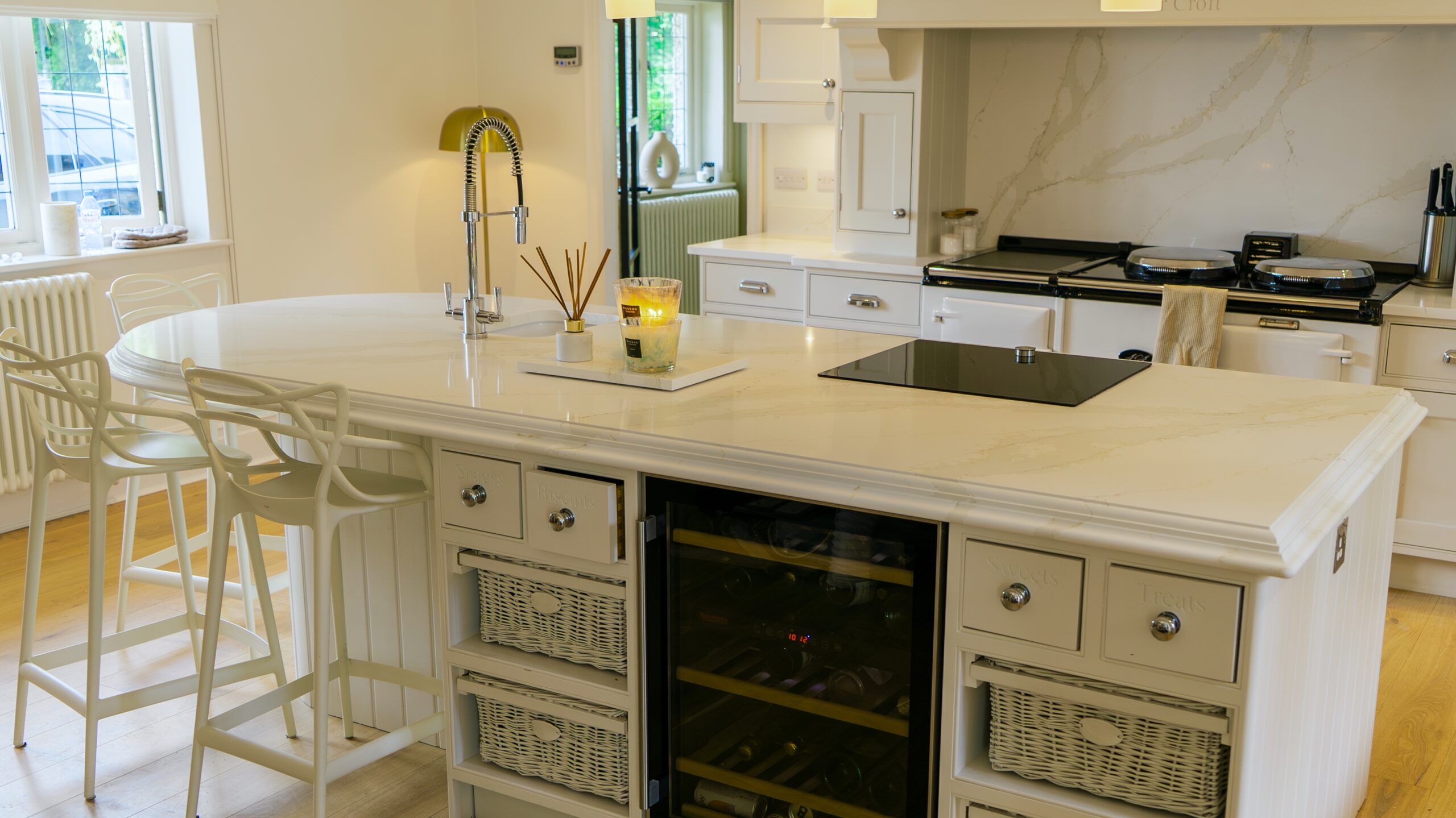 A Stunning Knutsford Kitchen Renovation with Calacatta Imperial Quartz Worktops